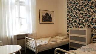 Хостелы Hostel Witt Варшава Двухместный номер с 2 отдельными кроватями и общей ванной комнатой-27